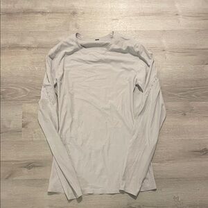 Men's Long Sleeve Shirt tight fit lululemon lifting/running athletic Light Gray